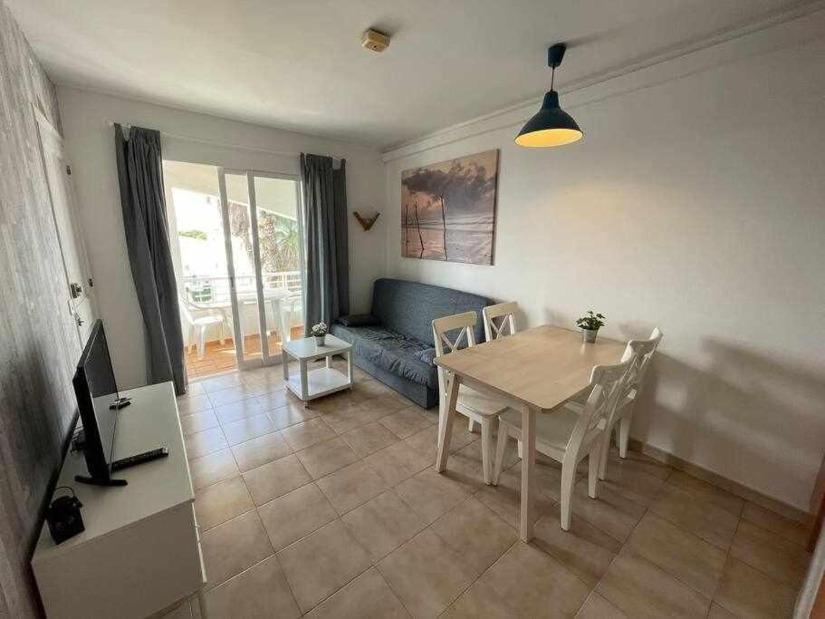 Mitjana Apartamento Con Piscina Ciutadella  Extérieur photo