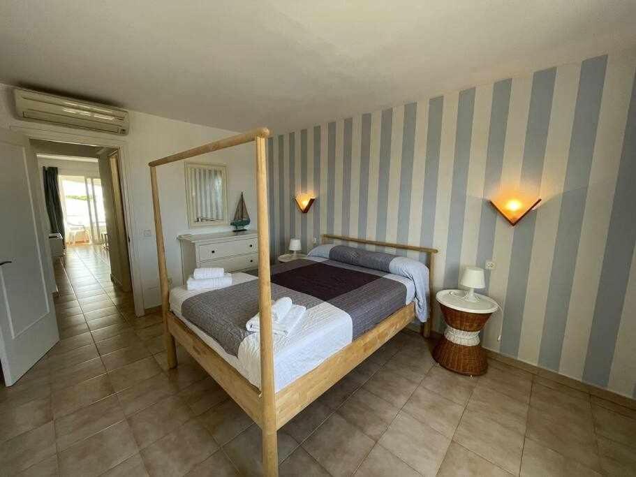 Mitjana Apartamento Con Piscina Ciutadella  Extérieur photo